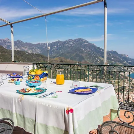 Via Col Vento 4*