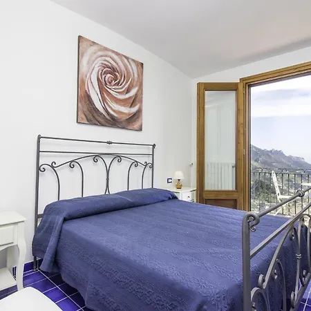 Pensión Via Col Vento 4*