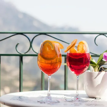 Via Col Vento Pensión 4*