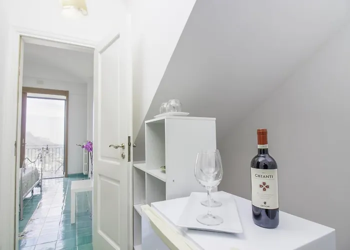 Konukevi Via Col Vento Ravello