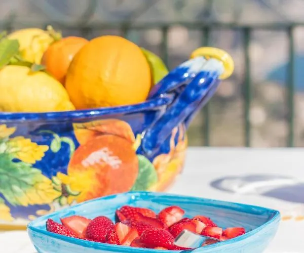 Konukevi Via Col Vento 4*